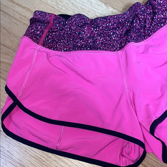 Lululemon Athletica Speedy Pink Athletic Shorts with Curved Hem - Picture 2 of 7
